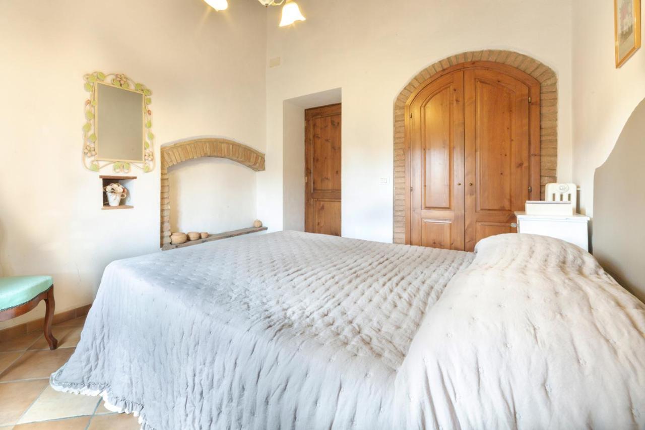 Tavarnelle Val di Pesa Agriturismo La Valle A Polvereto מראה חיצוני תמונה