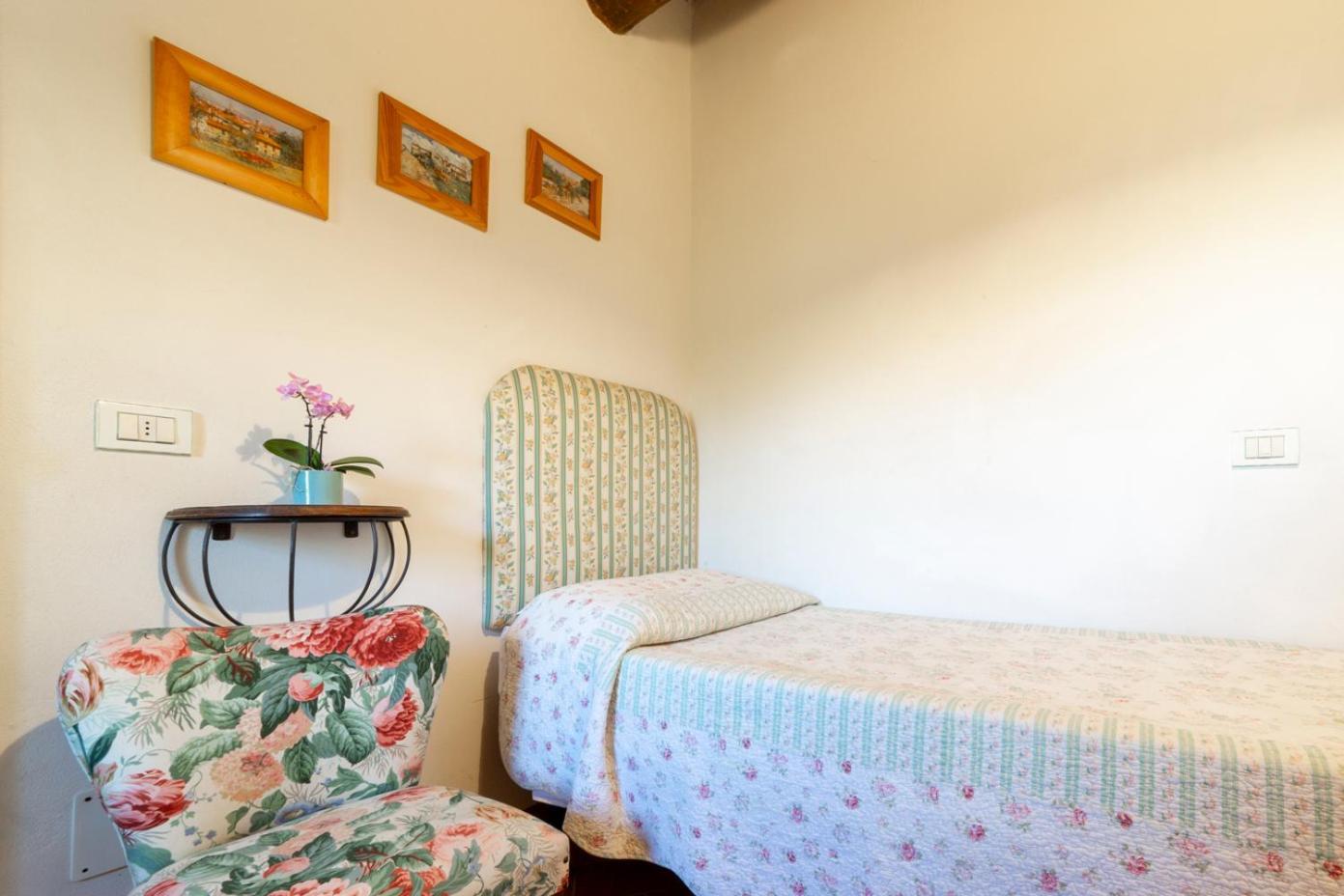Tavarnelle Val di Pesa Agriturismo La Valle A Polvereto חדר תמונה